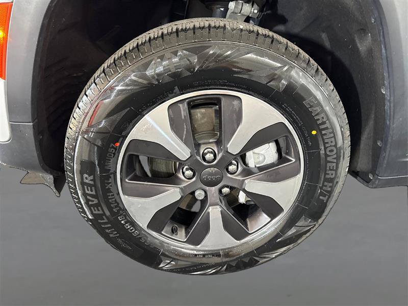 Used 2023 Jeep Grand Cherokee 4WD 4xe image 24