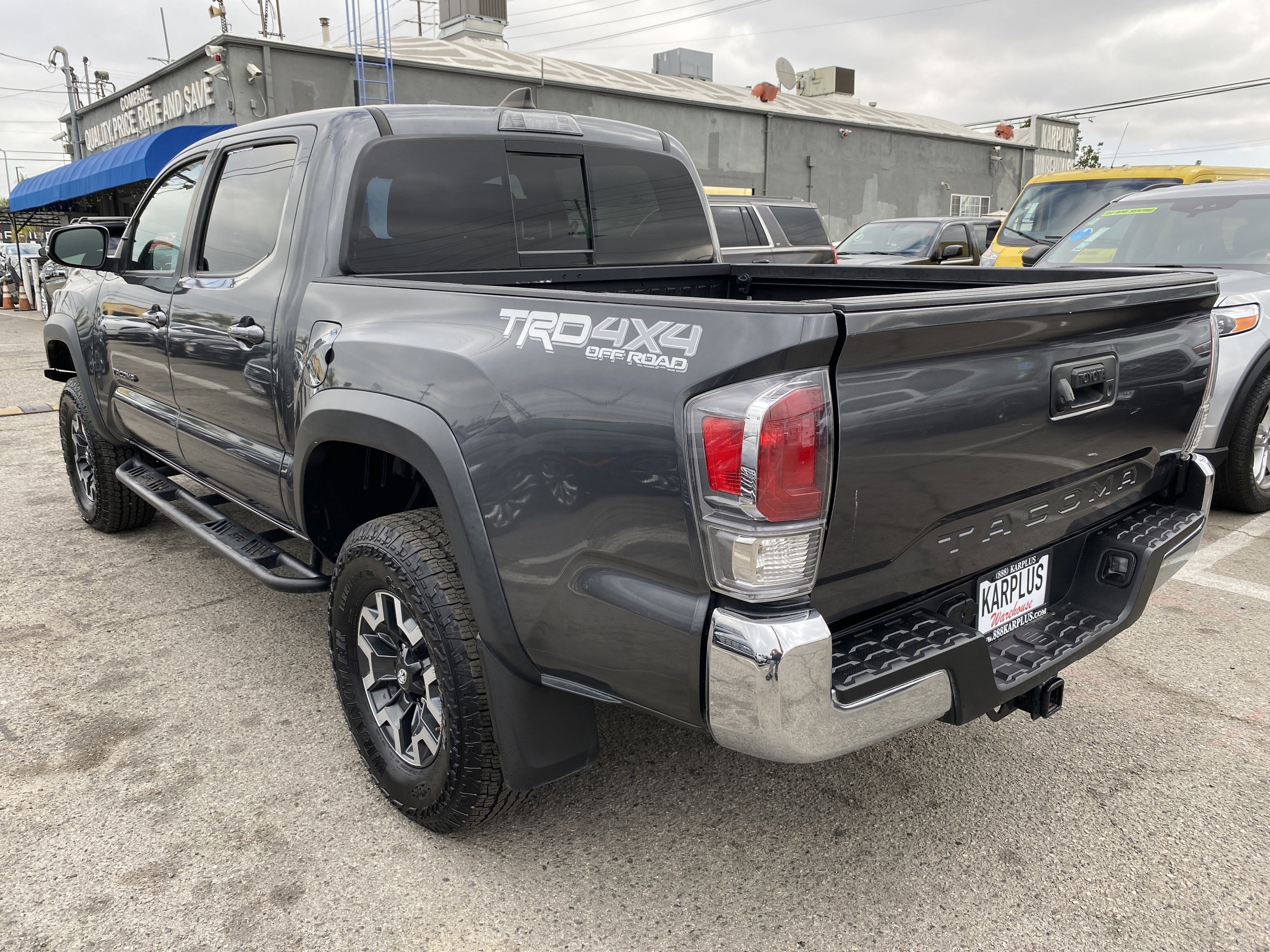 Used 2023 Toyota Tacoma TRD Off-Road image 10