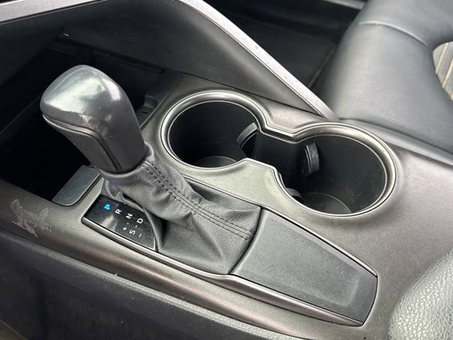 Used 2021 Toyota Camry SE image 27