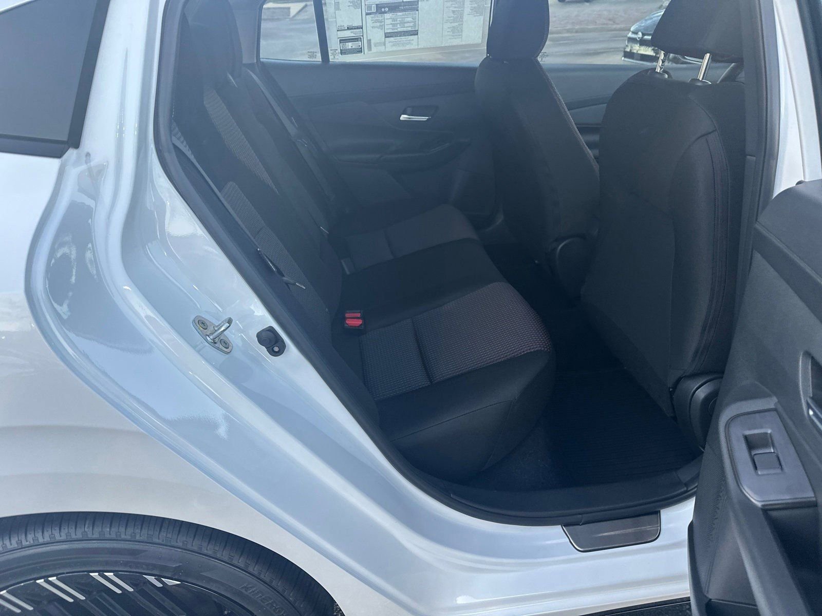 New 2026 Nissan Sentra SR w/ Floor Mat Package FWD image 15