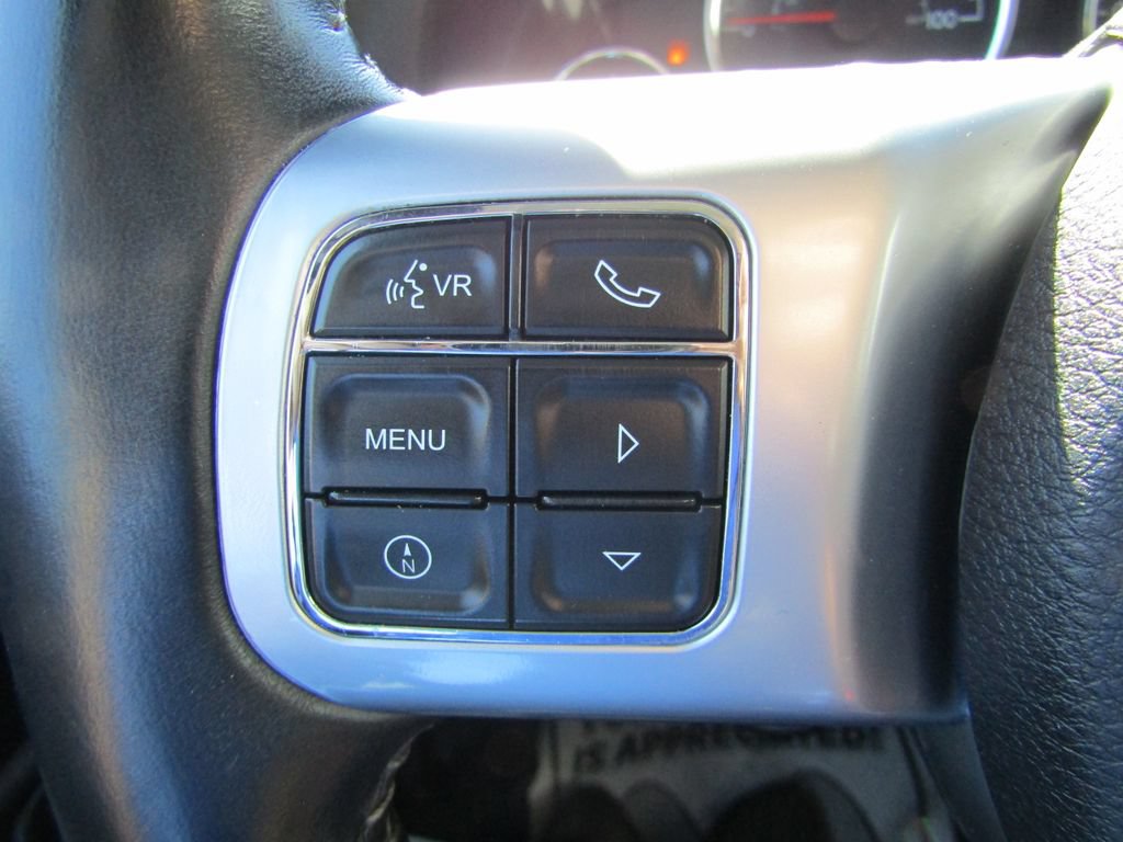 Used 2016 Jeep Wrangler Unlimited Rubicon AWD/4WD image 28