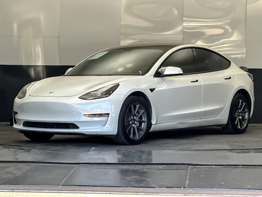 Used 2022 Tesla Model 3 Long Range AWD/4WD image 7
