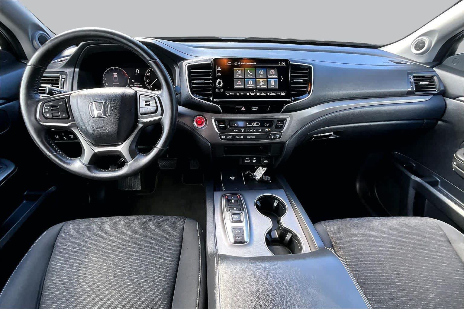 Used 2024 Honda Ridgeline Sport image 14