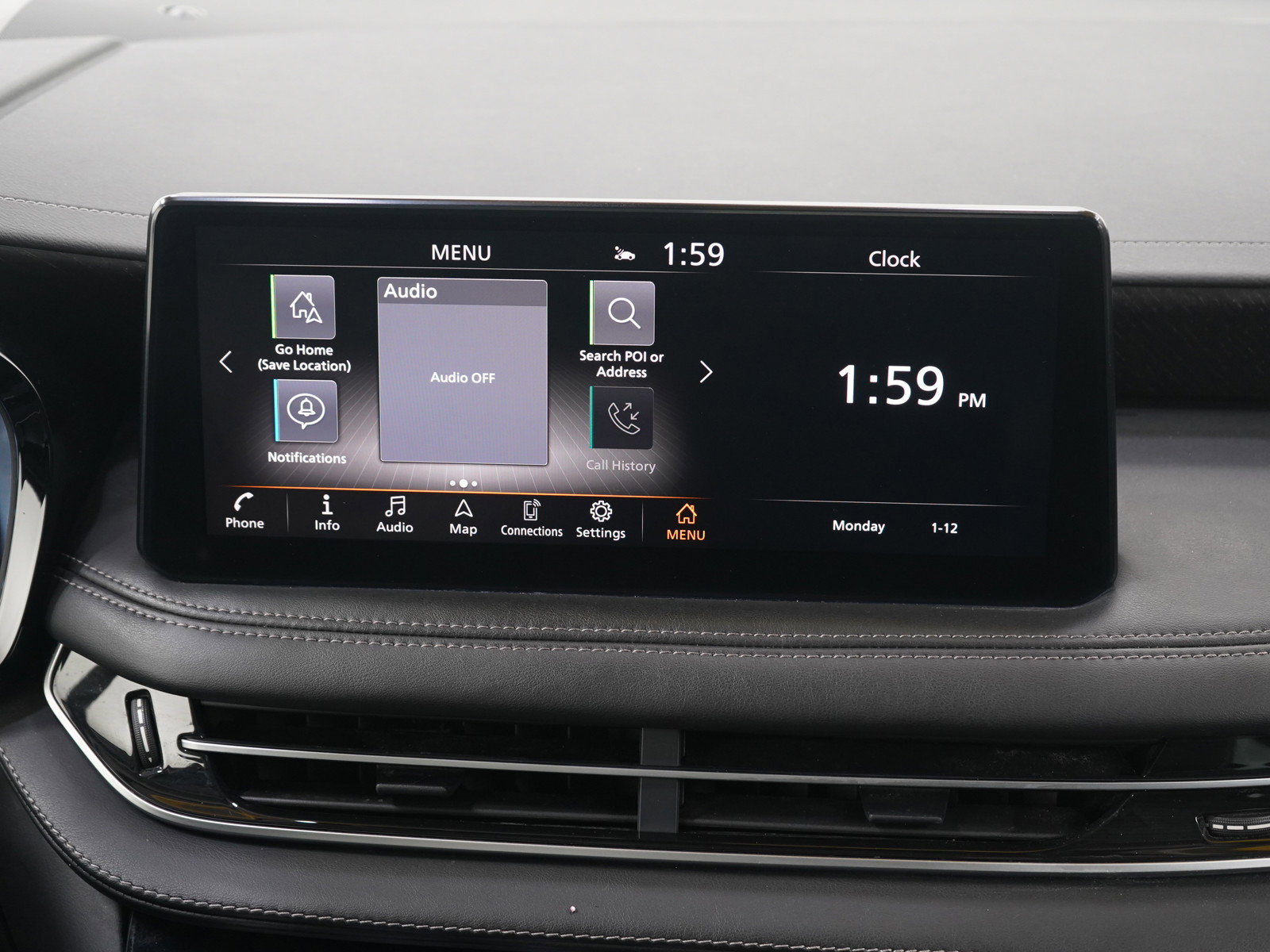 Used 2024 INFINITI QX60 Sensory image 17