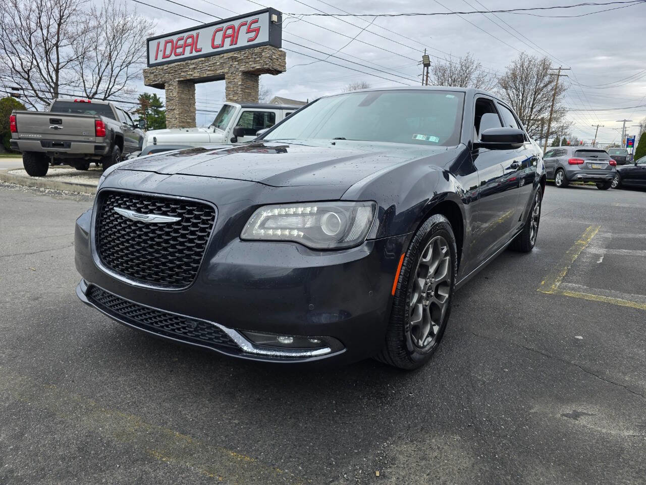 Used 2016 Chrysler 300 S w/ 300S Premium Group image 7