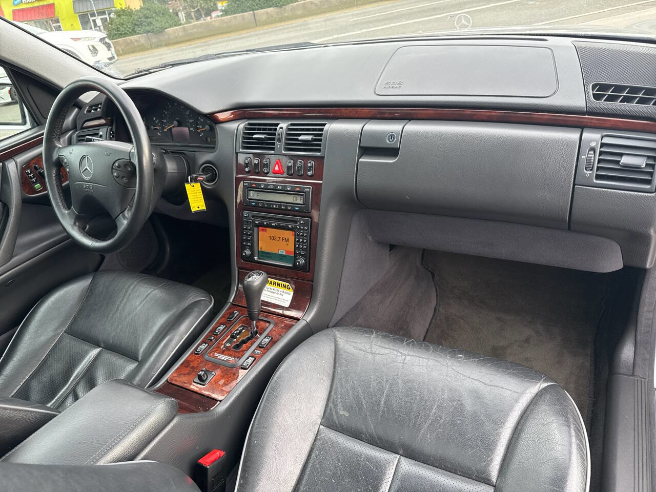 Used 2000 Mercedes-Benz E 320 4MATIC Wagon image 20