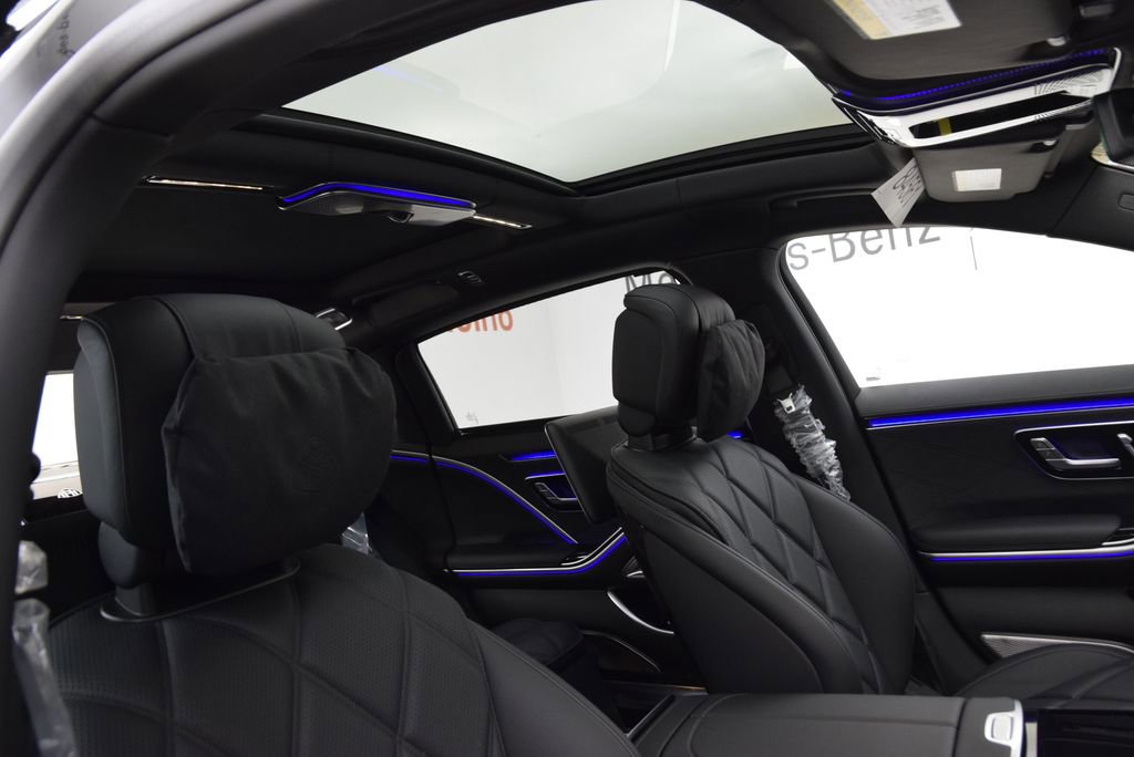 New 2026 Mercedes-Benz Maybach S 680 4MATIC image 17