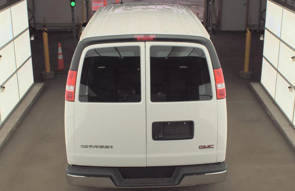 Used 2024 GMC Savana 2500 w/ Driver Convenience Package RWD image 5