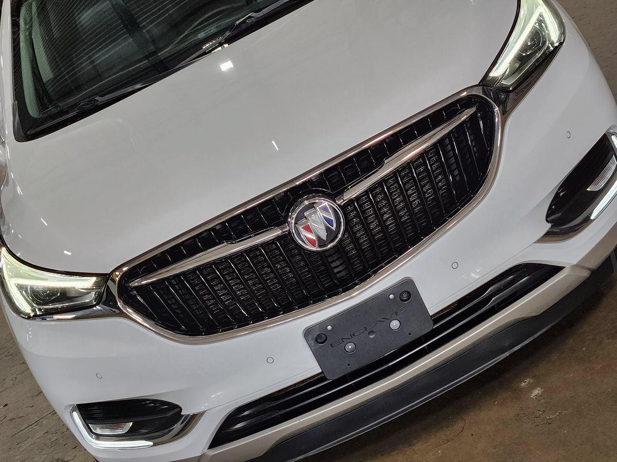 Used 2020 Buick Enclave Premium w/ Trailering Package, 5000 lbs. AWD/4WD image 19