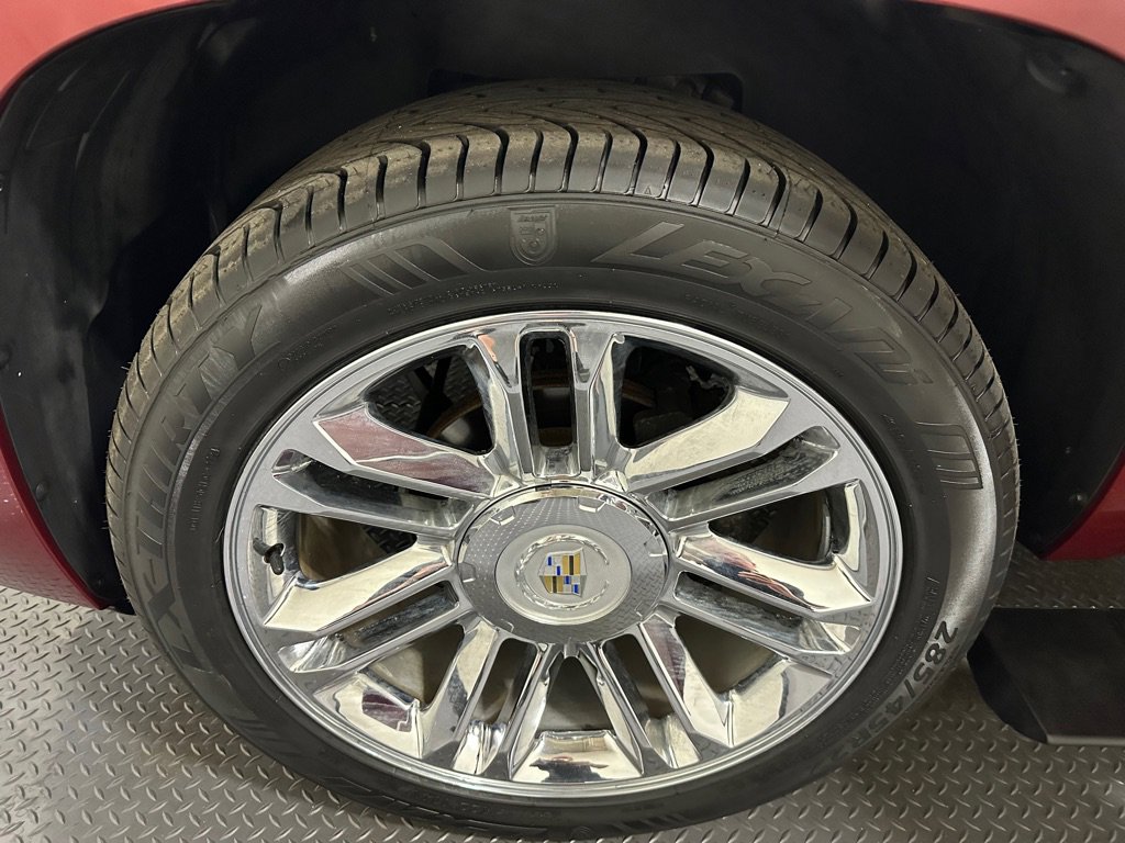 Used 2010 Cadillac Escalade Platinum image 22