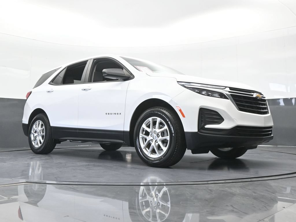 Used 2024 Chevrolet Equinox LS FWD image 56