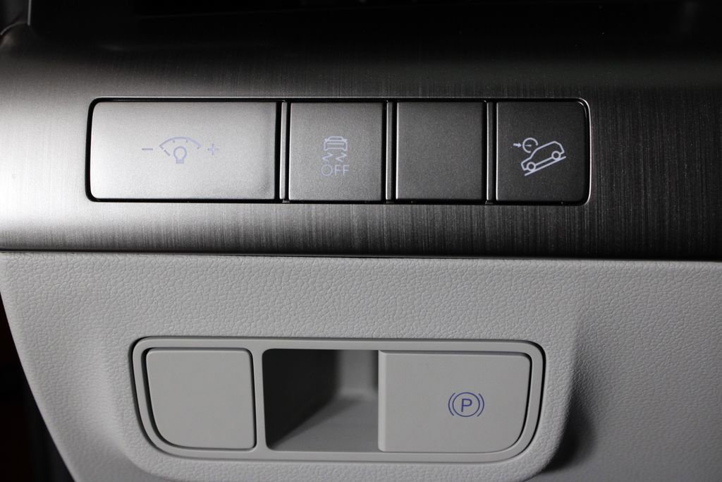 Certified 2026 Hyundai Kona SEL Sport image 22