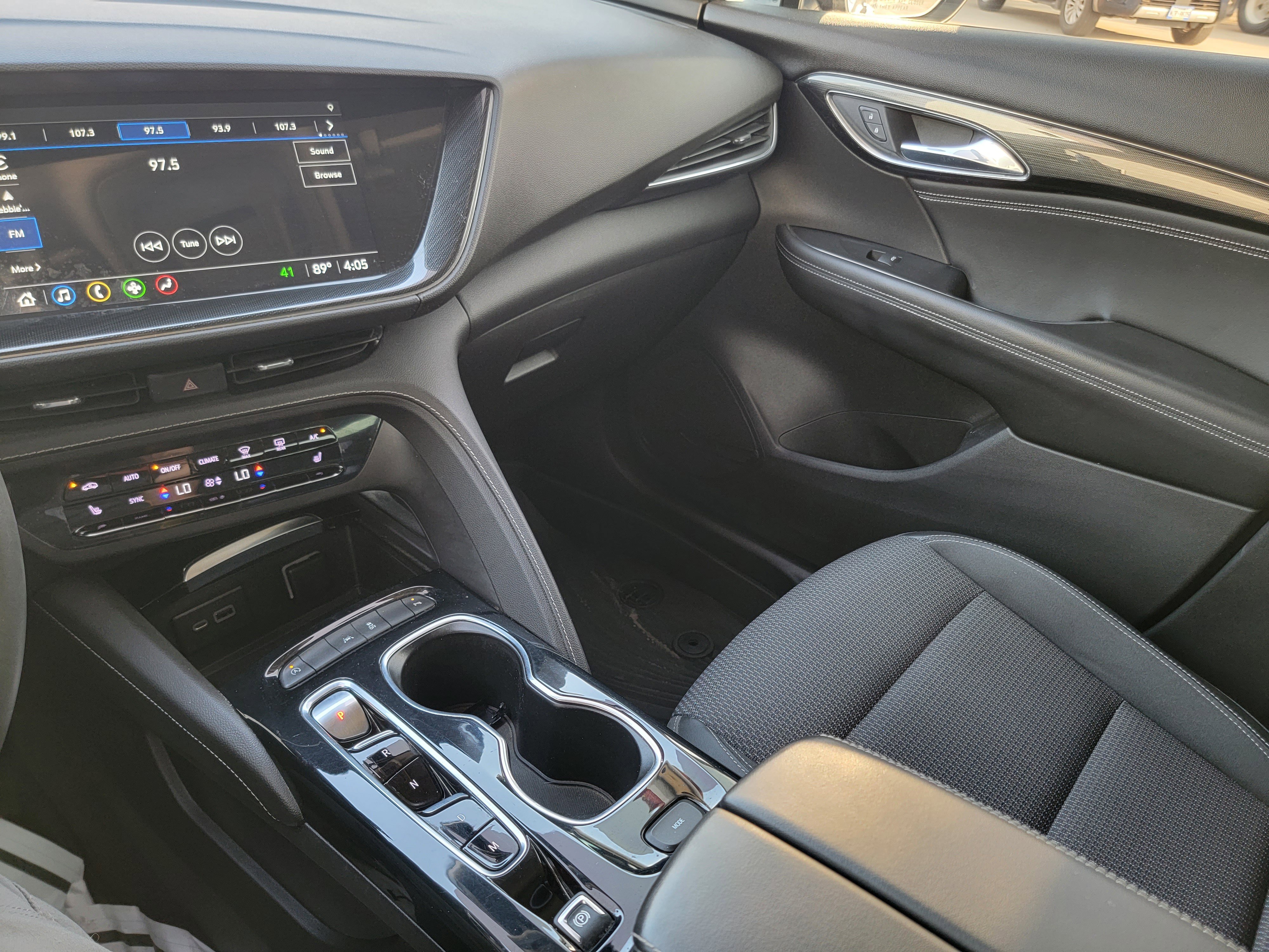 Used 2022 Buick Envision Preferred FWD image 25