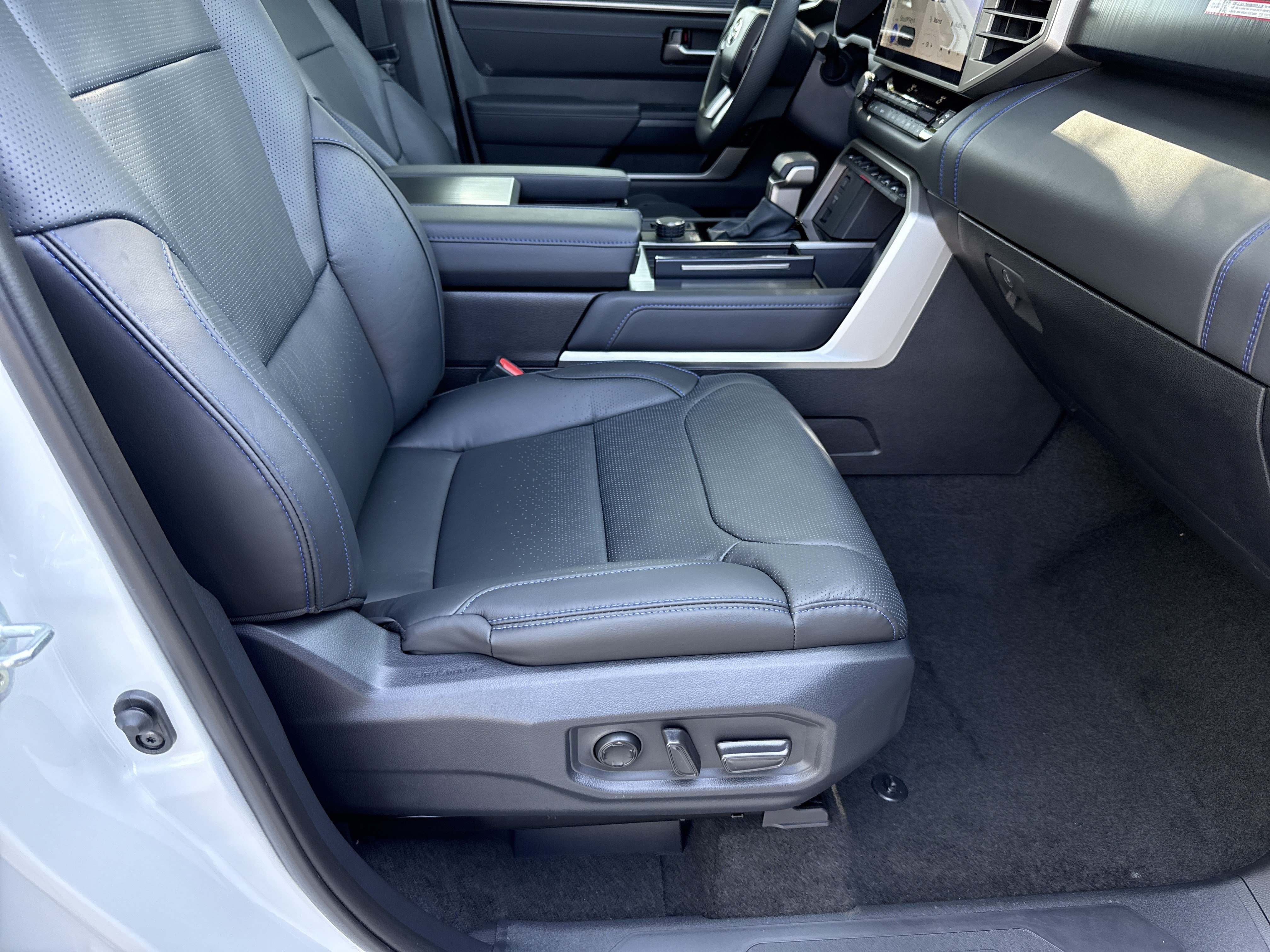 Used 2026 Toyota Tundra Platinum AWD/4WD image 13