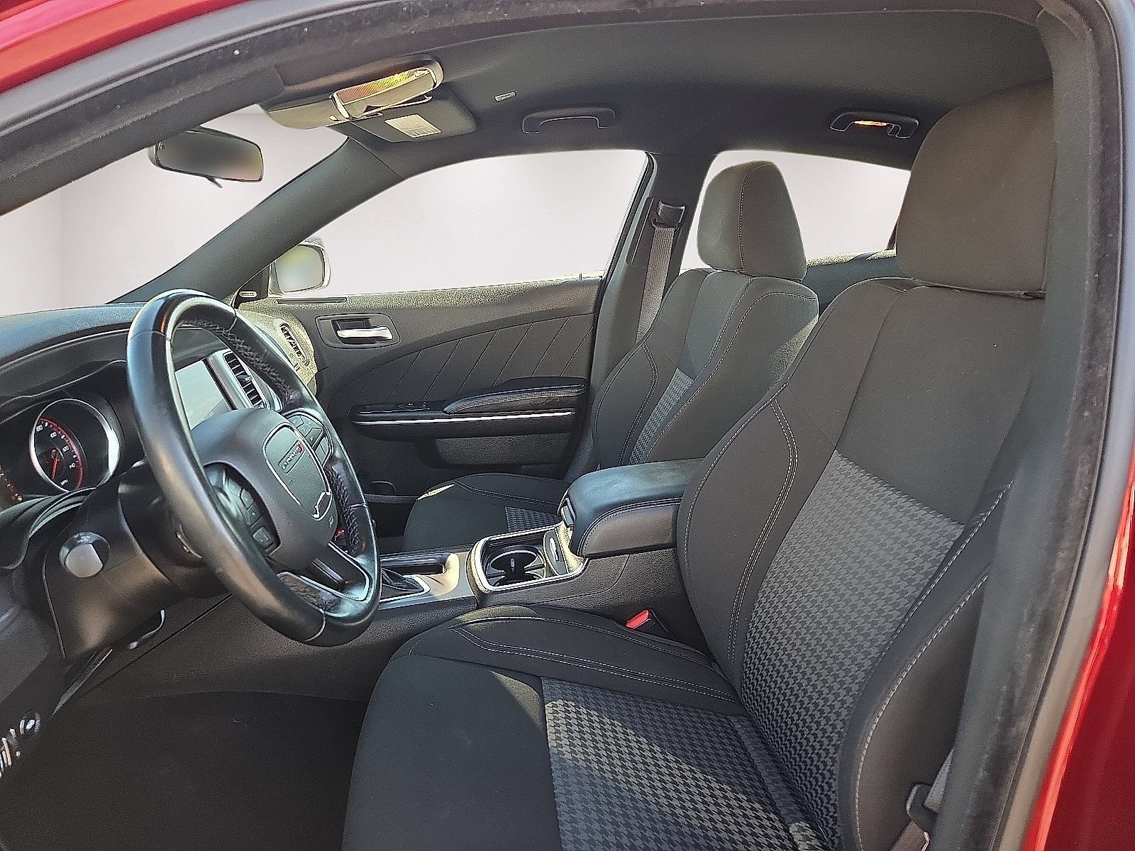 Used 2023 Dodge Charger SXT RWD image 9