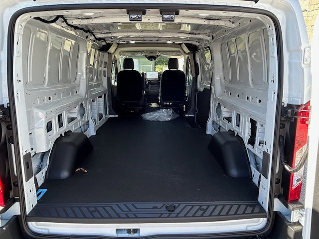 New 2025 Ford Transit 250 Low Roof AWD image 11
