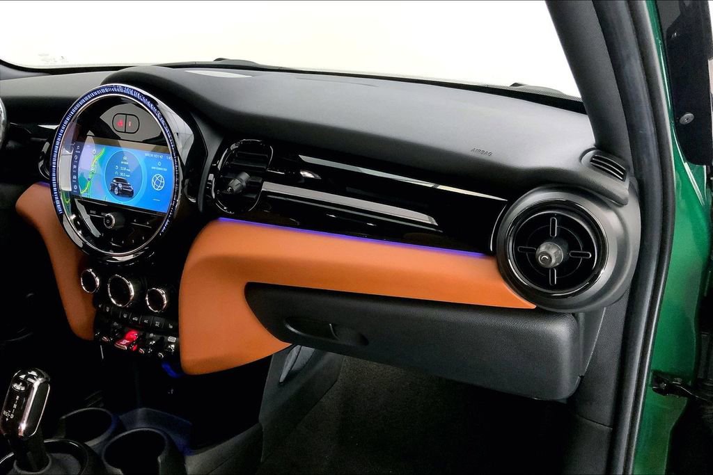 Certified 2023 MINI Cooper S w/ Signature Upholstery Package image 23