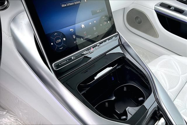 New 2026 Mercedes-Benz Maybach SL 680 image 18