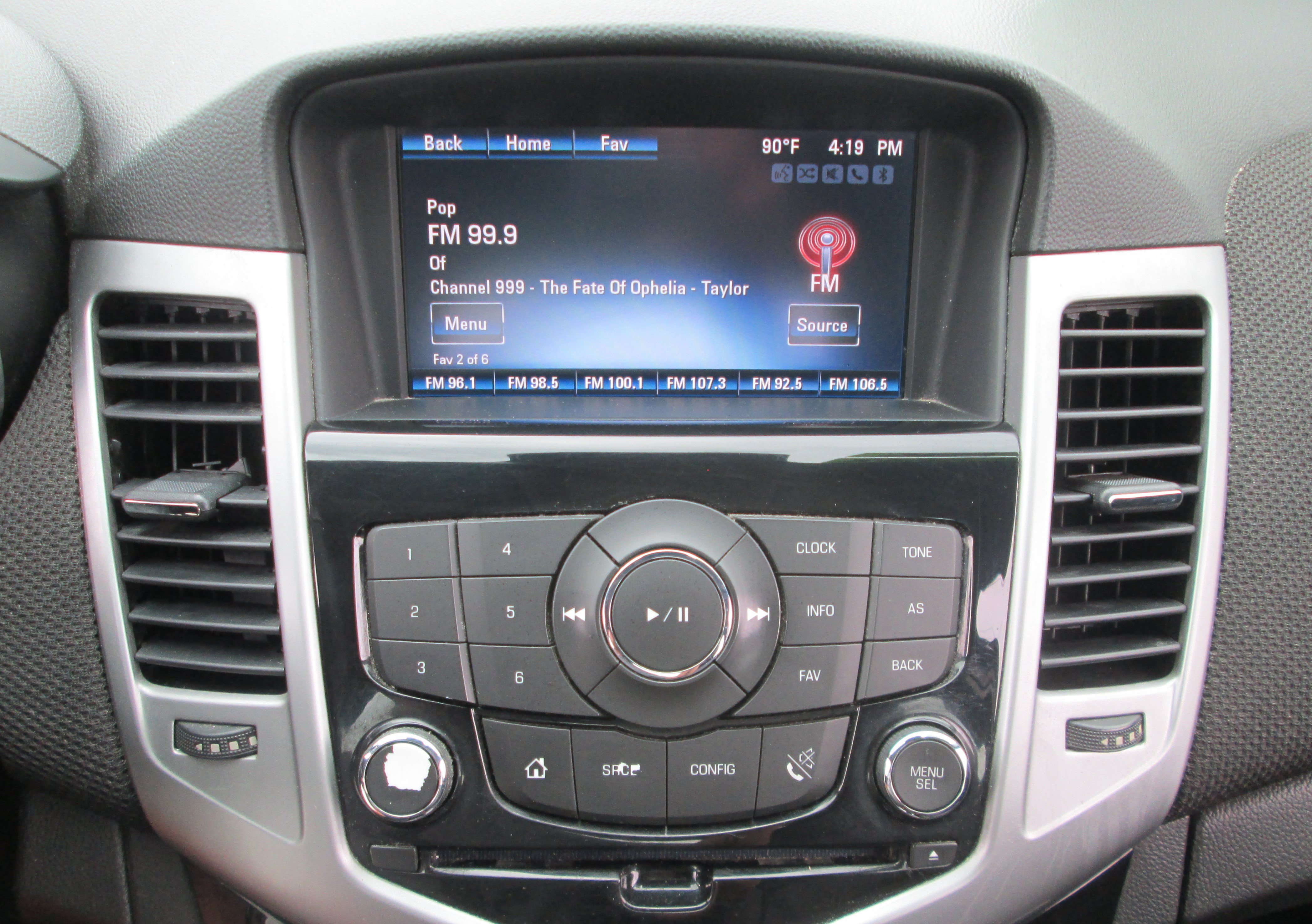 Used 2013 Chevrolet Cruze LT FWD image 15
