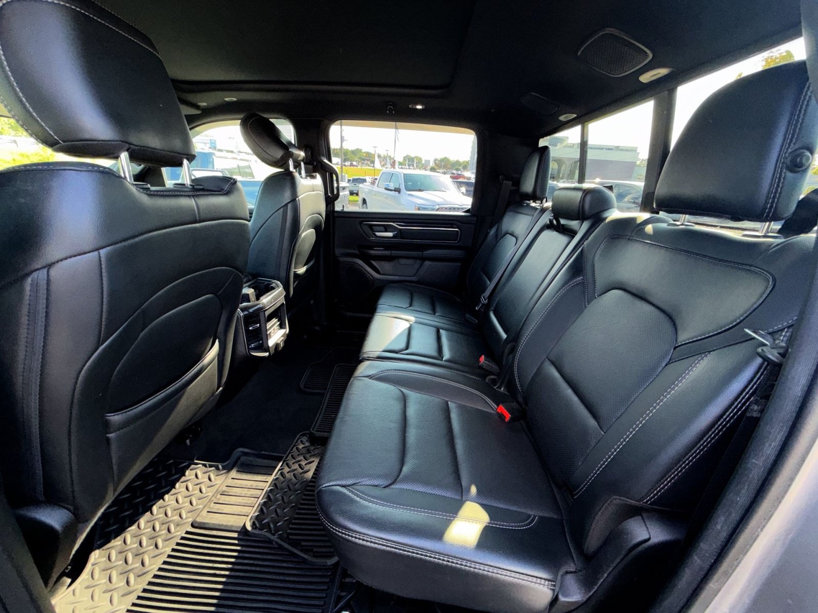 Used 2020 RAM 1500 Sport w/ Advanced Safety Group AWD/4WD image 25
