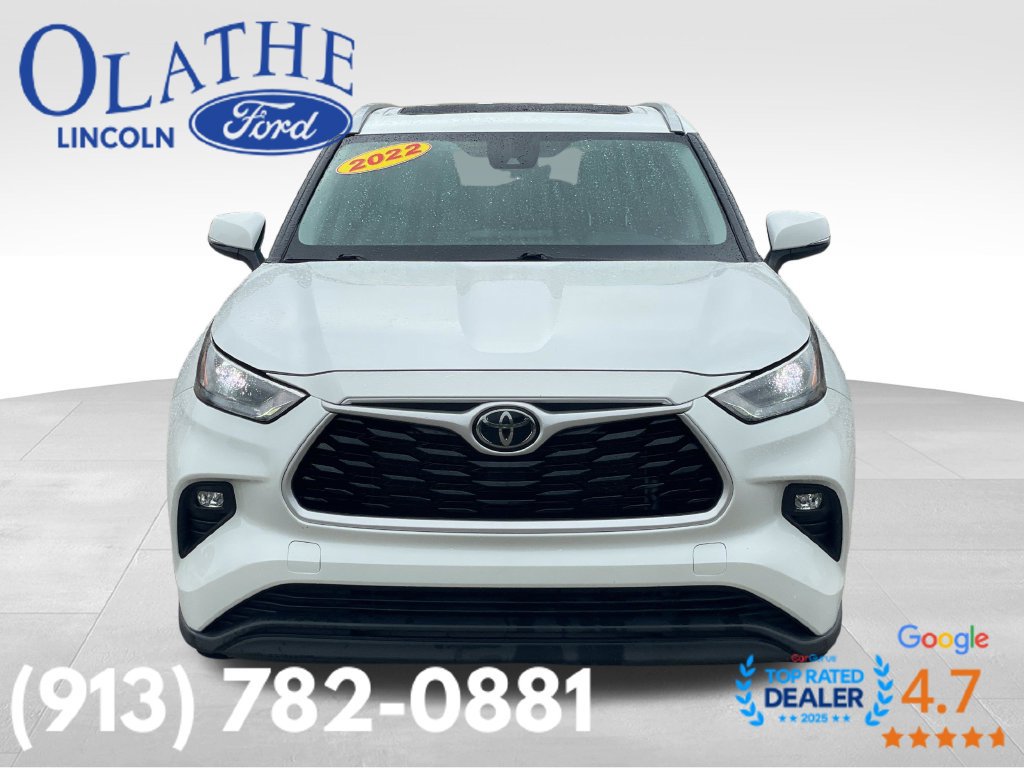 Used 2022 Toyota Highlander XLE AWD/4WD image 8