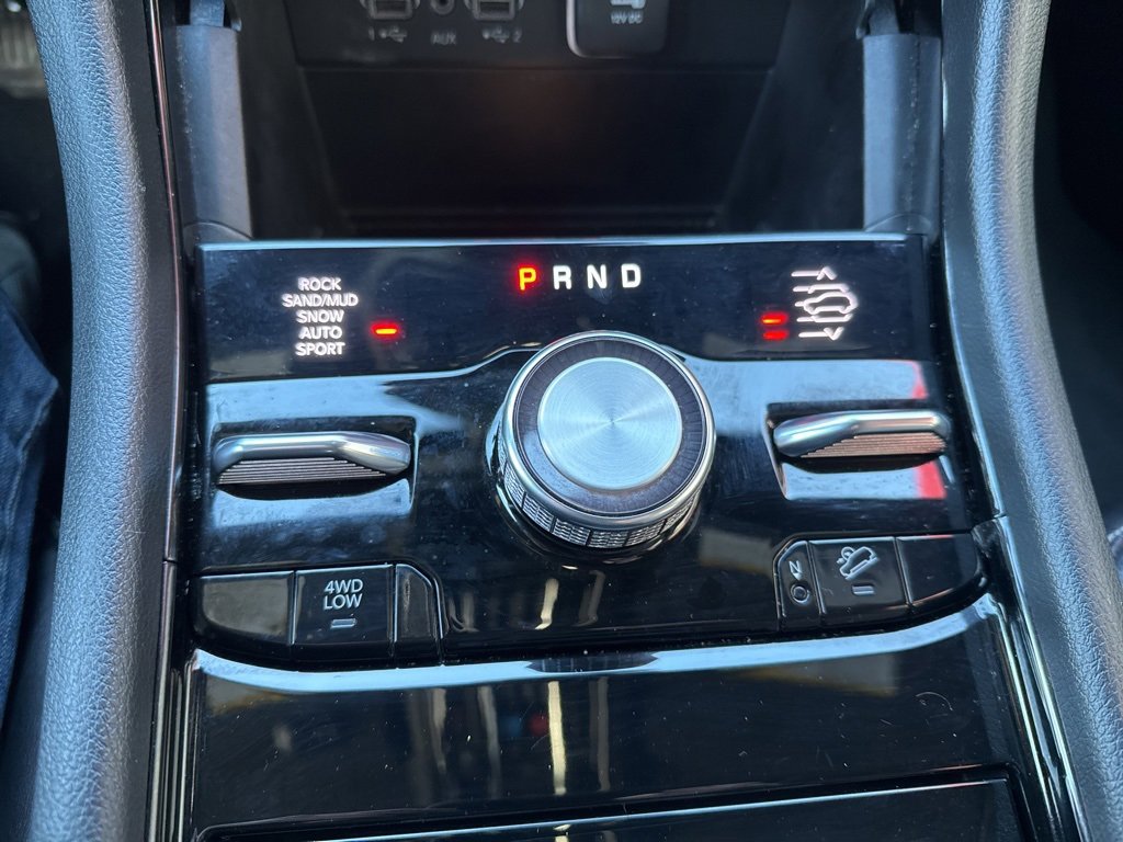 Used 2023 Jeep Grand Cherokee Overland image 27