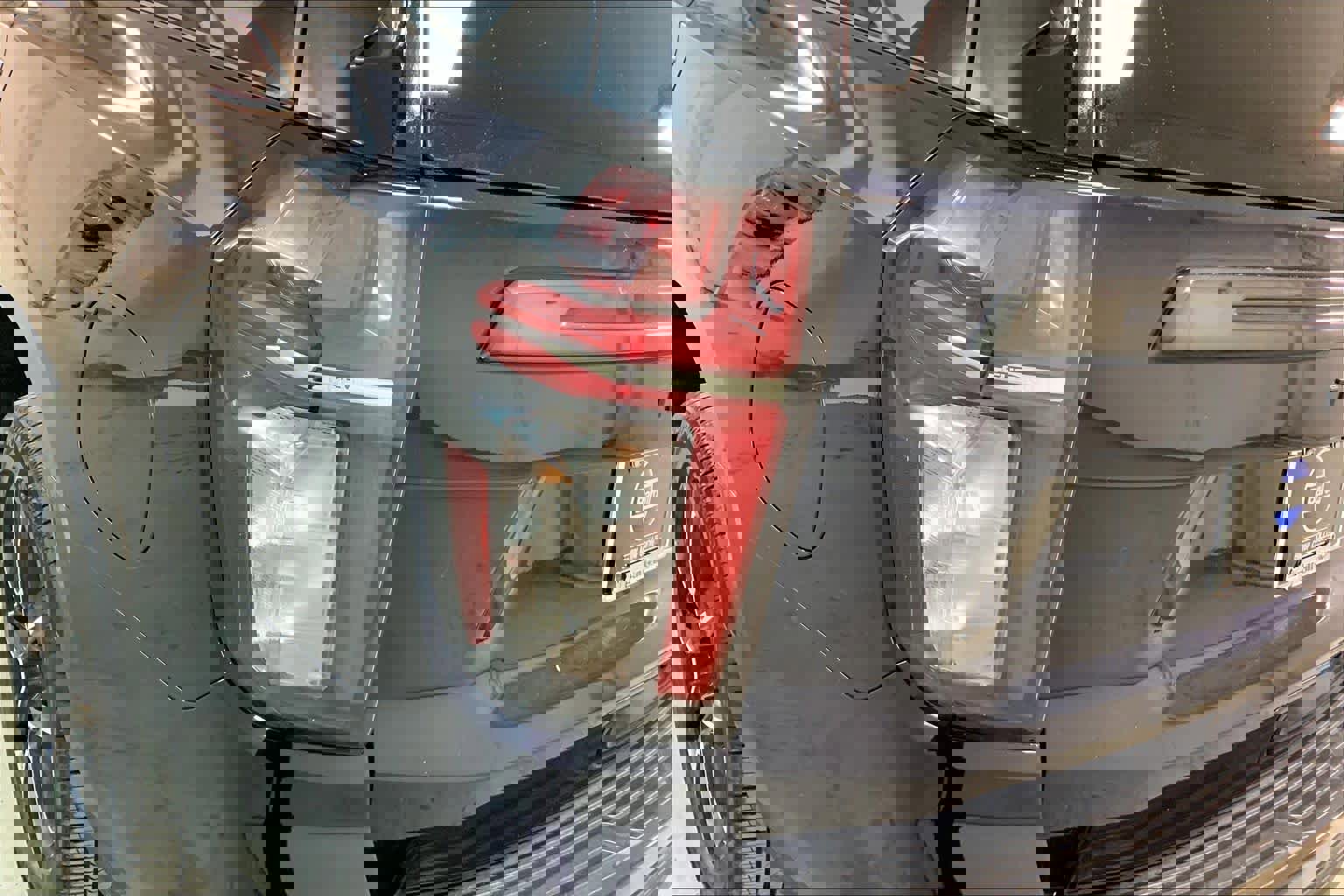 Used 2021 Chevrolet Tahoe RST w/ Luxury Package image 29