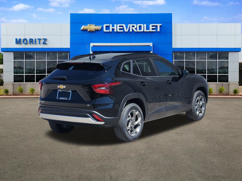 New 2026 Chevrolet Trax LT w/ Driver Confidence Package FWD image 4