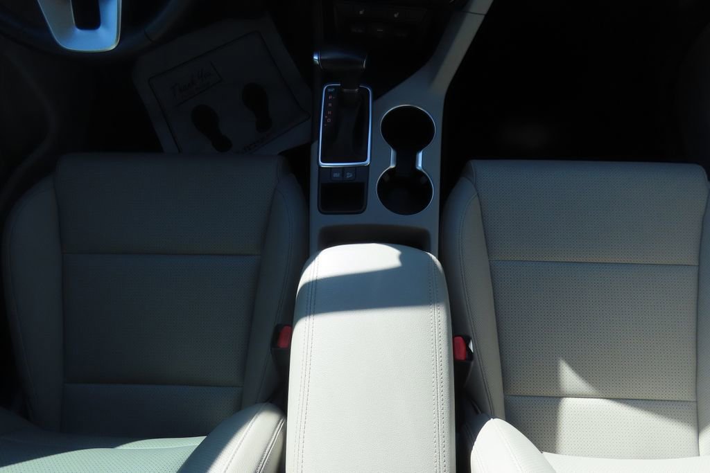 Used 2020 Kia Sportage EX image 16