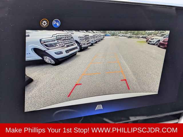 Used 2026 Chevrolet Equinox LT FWD image 19