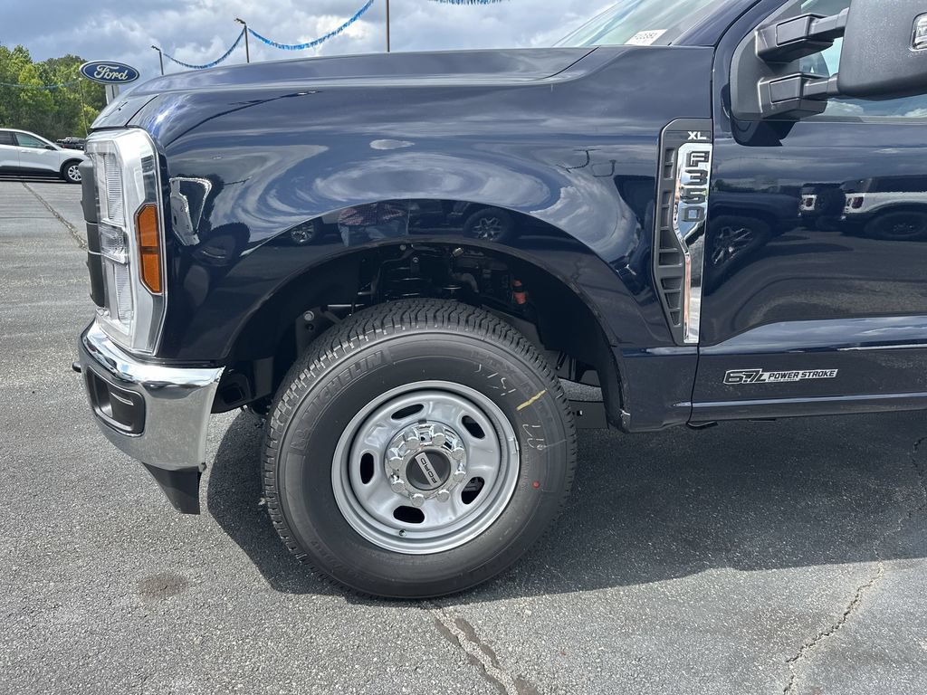 New 2025 Ford F350 XL w/ XL Driver Assist Package RWD image 14