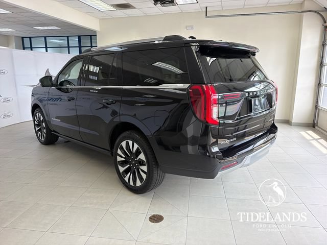 Certified 2025 Ford Expedition Platinum w/ Driver's Package AWD/4WD image 6