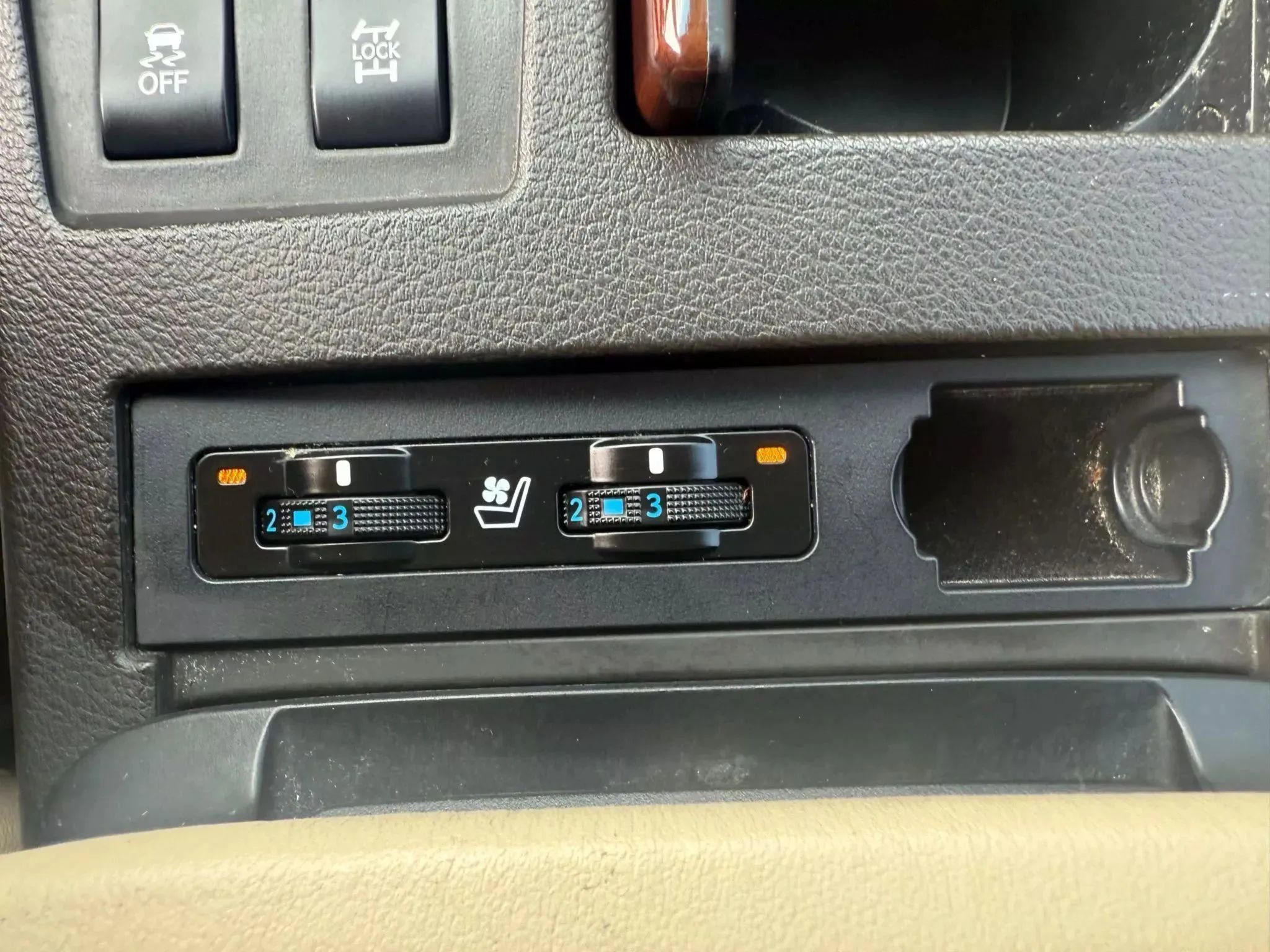 Used 2015 Lexus RX 350 AWD image 24