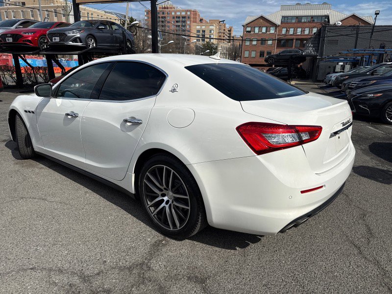 Used 2018 Maserati Ghibli image 49