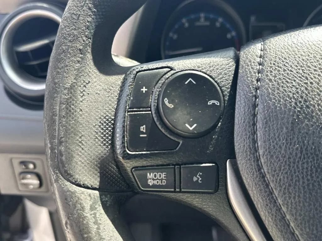 Used 2017 Toyota RAV4 LE FWD image 25