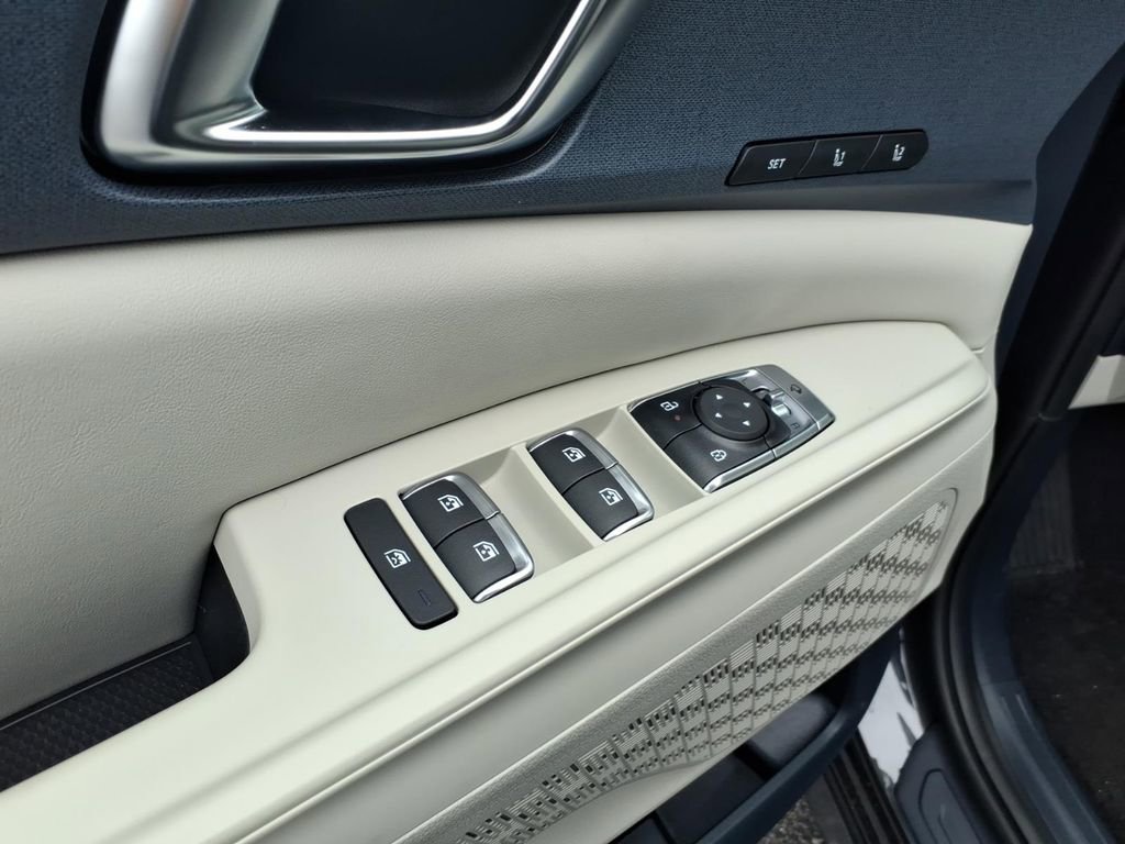 New 2026 Kia Carnival EX image 14