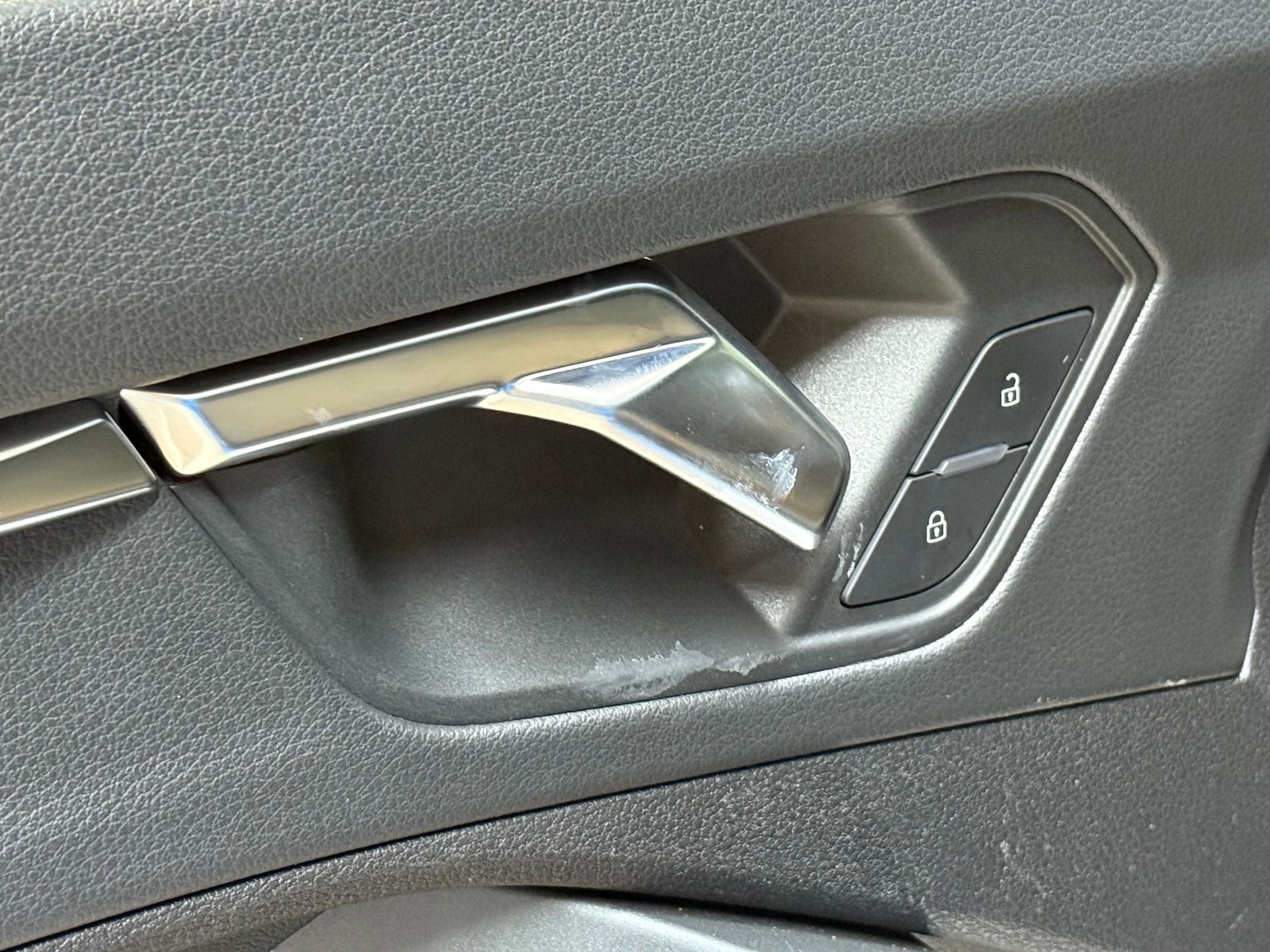 Used 2020 Audi Q3 2.0T Premium Plus w/ Premium Plus Package image 23