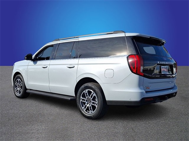 Used 2025 Ford Expedition Max Active image 6
