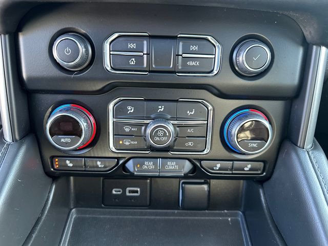 Used 2022 Chevrolet Tahoe Z71 w/ Luxury Package image 36