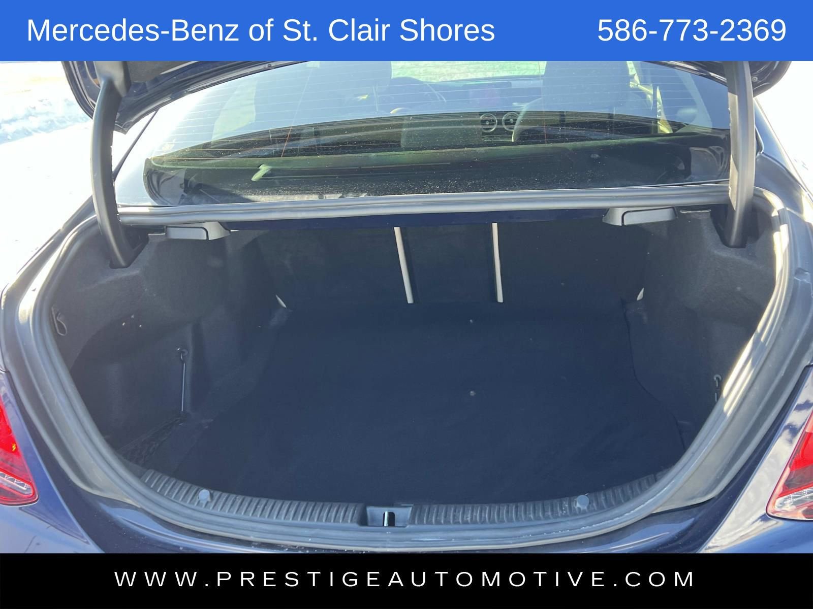 Used 2019 Mercedes-Benz C 300 4MATIC Sedan image 13
