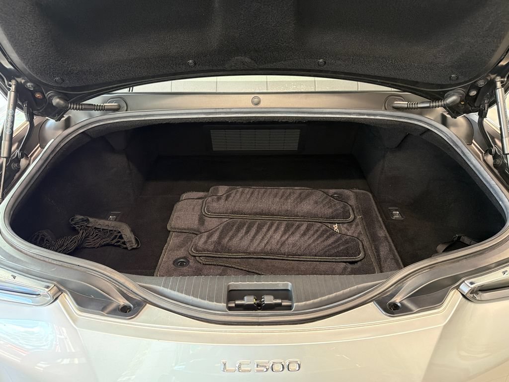 Used 2018 Lexus LC 500 Coupe w/ Sport Package RWD image 9