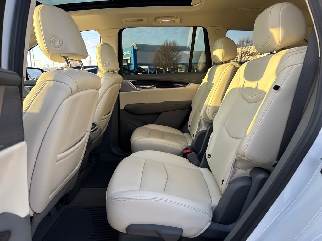Certified 2023 Cadillac XT6 Premium Luxury image 15