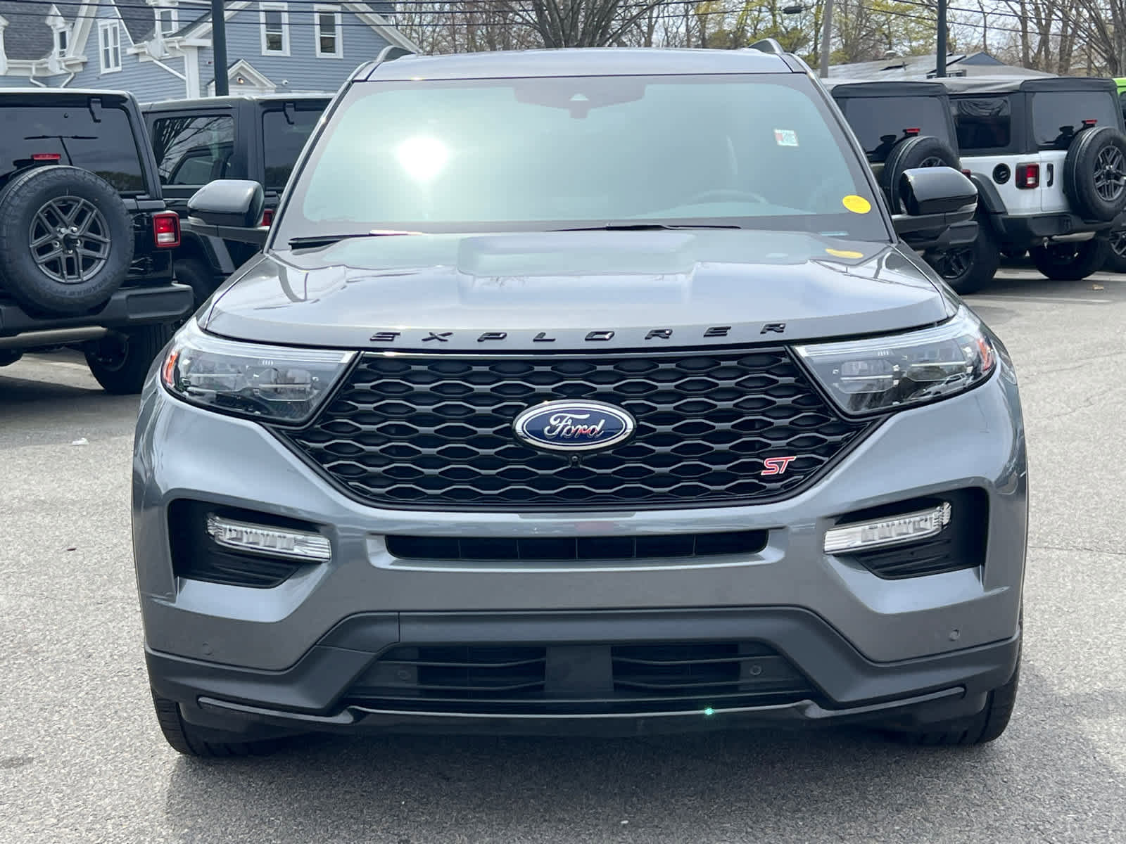 Used 2023 Ford Explorer ST w/ Equipment Group 401A AWD/4WD image 10