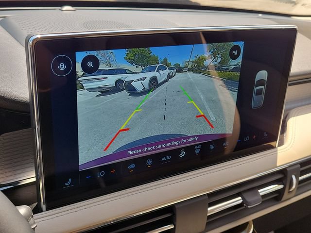 Certified 2025 Lincoln Corsair FWD image 24