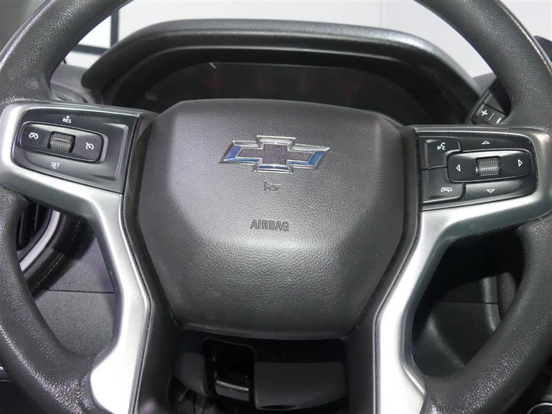 Used 2020 Chevrolet Silverado 1500 RST w/ RST Value Package AWD/4WD image 30