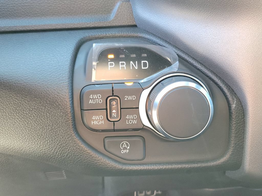 New 2026 RAM 1500 Big Horn AWD/4WD image 10
