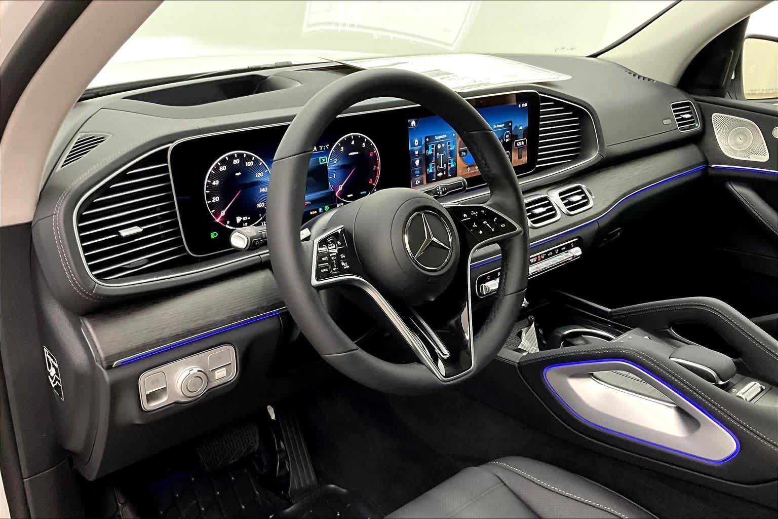 New 2026 Mercedes-Benz GLS 450 4MATIC image 8