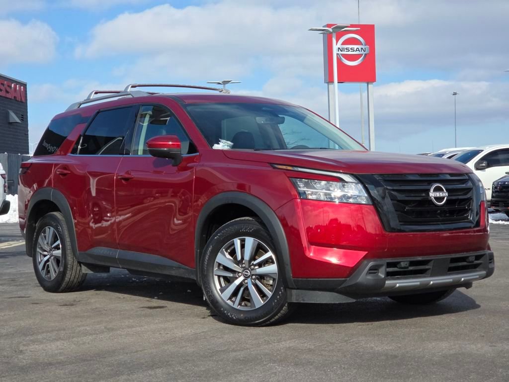 Certified 2024 Nissan Pathfinder SL w/ Black Appearance Package