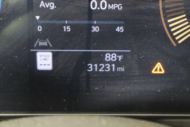 Used 2024 Hyundai Kona SEL AWD/4WD image 34