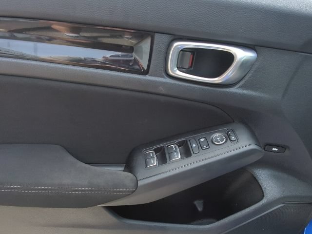 Used 2023 Honda Civic EX image 12